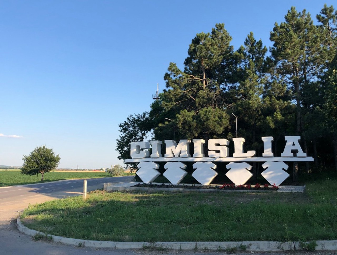 Drum de ocolire a orașului Cimișlia: Peste șapte kilometri de șosea nouă și o investiție de peste 43 de milioane de euro