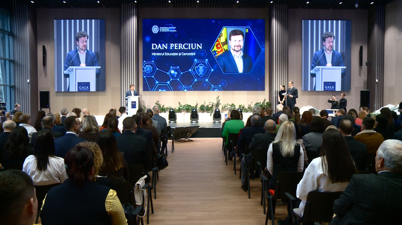 Gala Cercetătorilor 2025: Omagiu adus excelenței științifice din R. Moldova