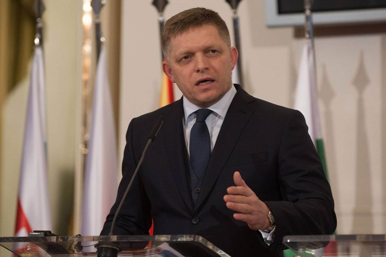 Slovakia halts emergency power to Ukraine in retaliation for oil transit freeze
