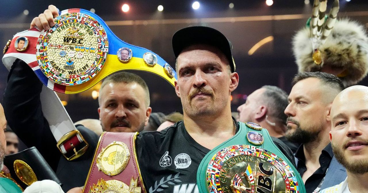 Oleksandr Usyk, campion mondial absolut