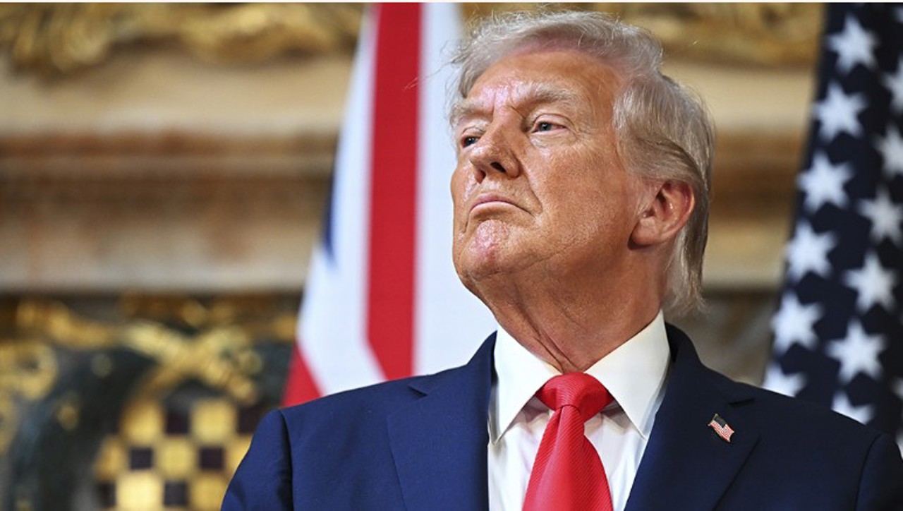 Трамп поднял стоимость рабочей визы для технологических компаний в США до 100 тысяч долларов