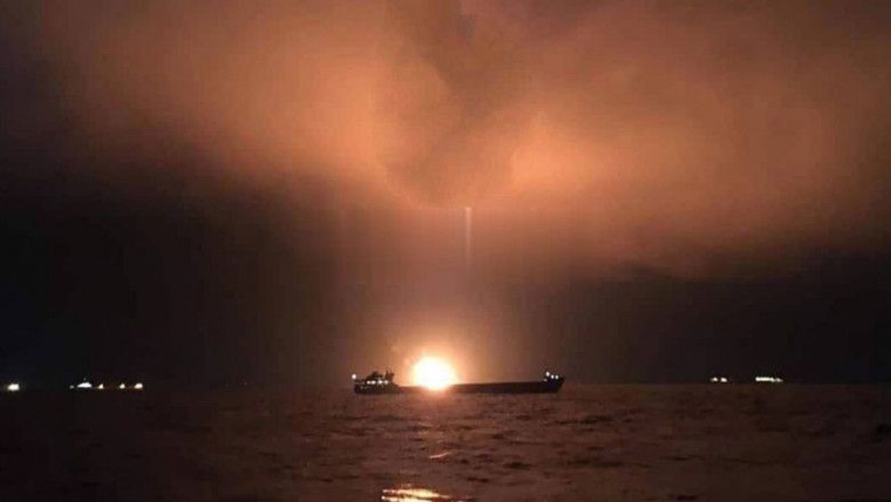 Kievul confirmă distrugerea navei de patrulare „Serghei Kotov”. Orașul Odesa continuă să fie bombardată de ruși