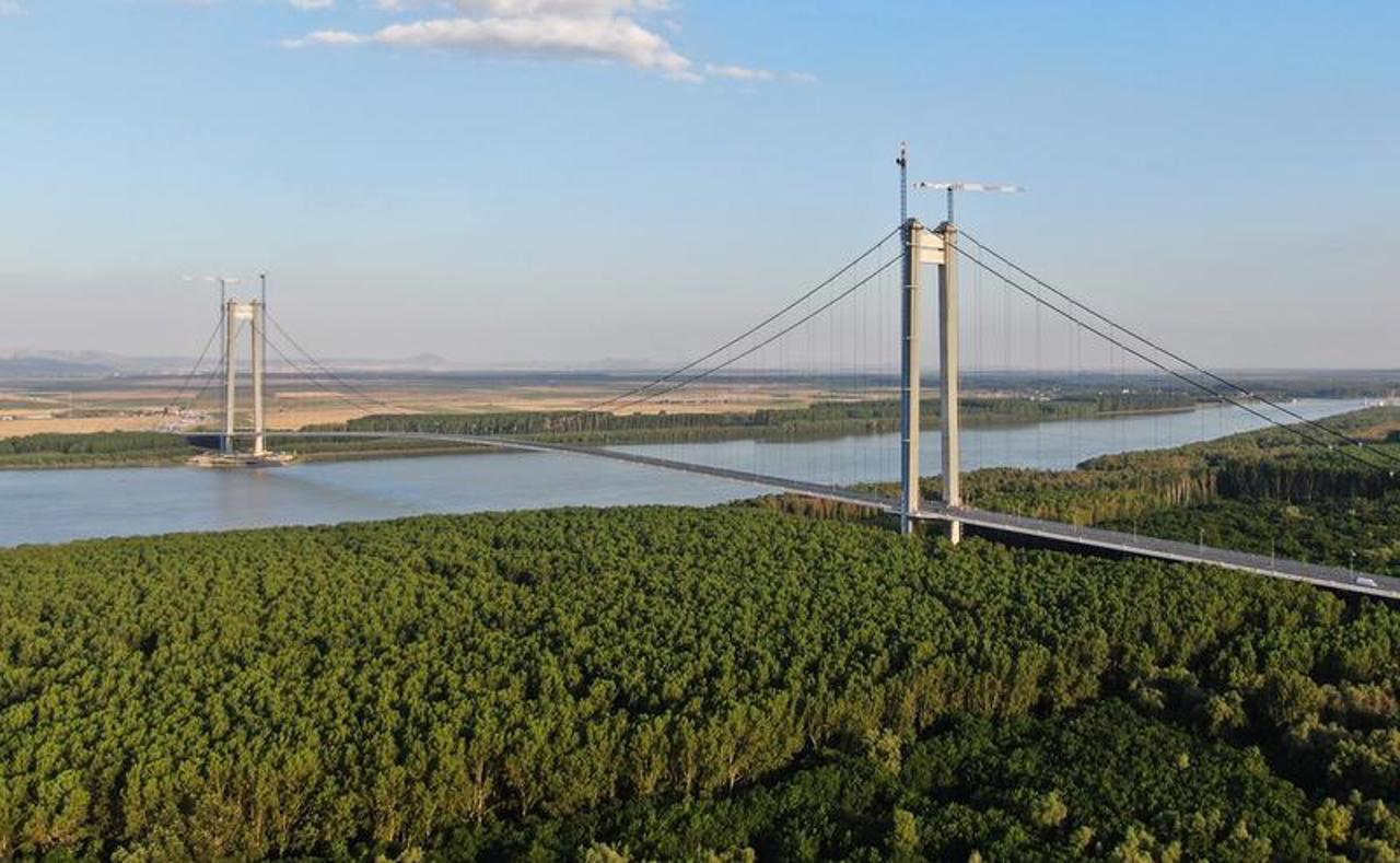 Brăila suspension bridge, the third largest in Europe, is the largest infrastructure investment in the last 30 years in Romania 