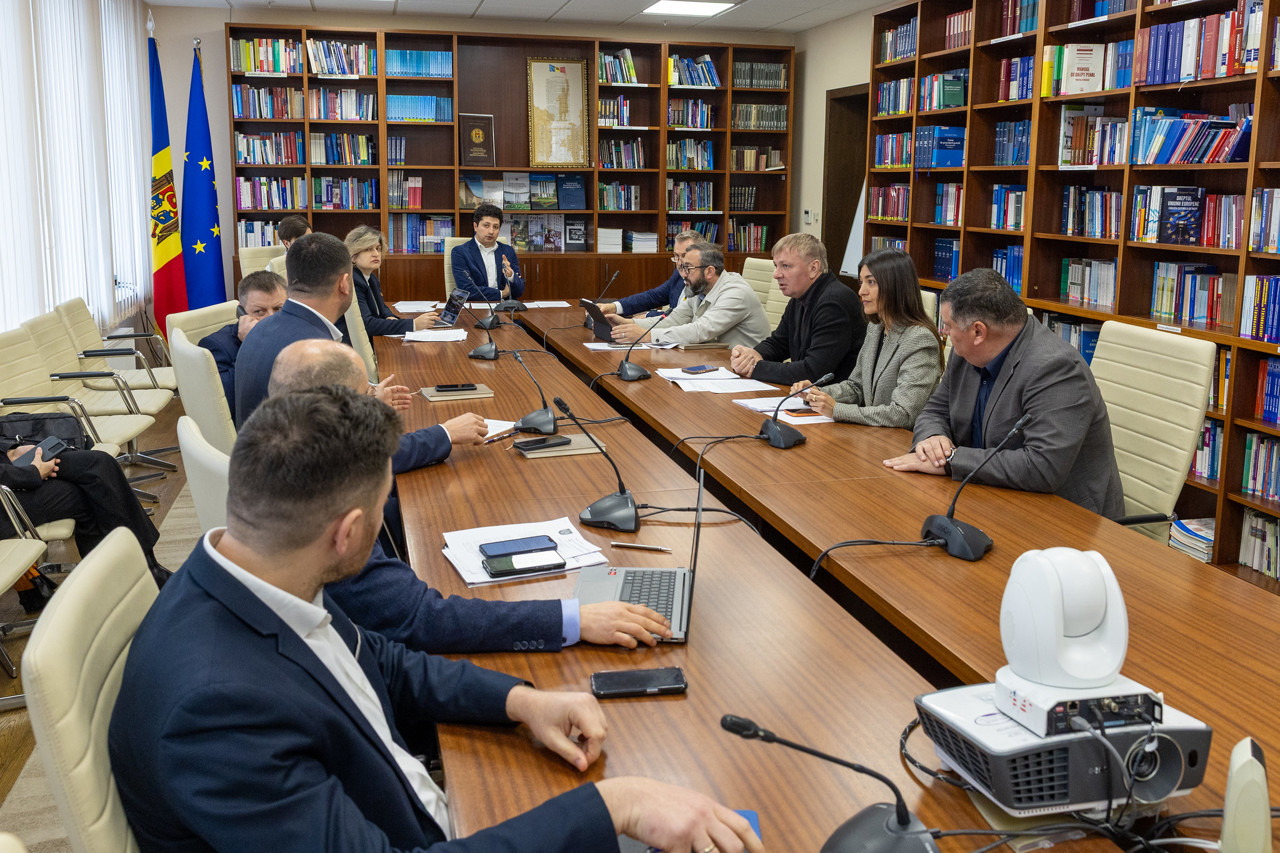 Daniel Mititelu poate fi noul director ANRE: Candidatura va fi înaintată Parlamentului spre aprobare