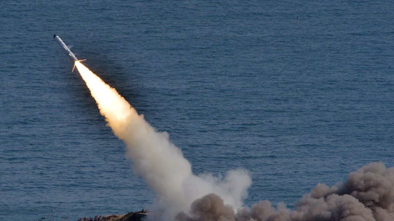 Ministerul Apărării Naționale: Racheta rusească de croazieră nu a intersectat spațiul aerian al României