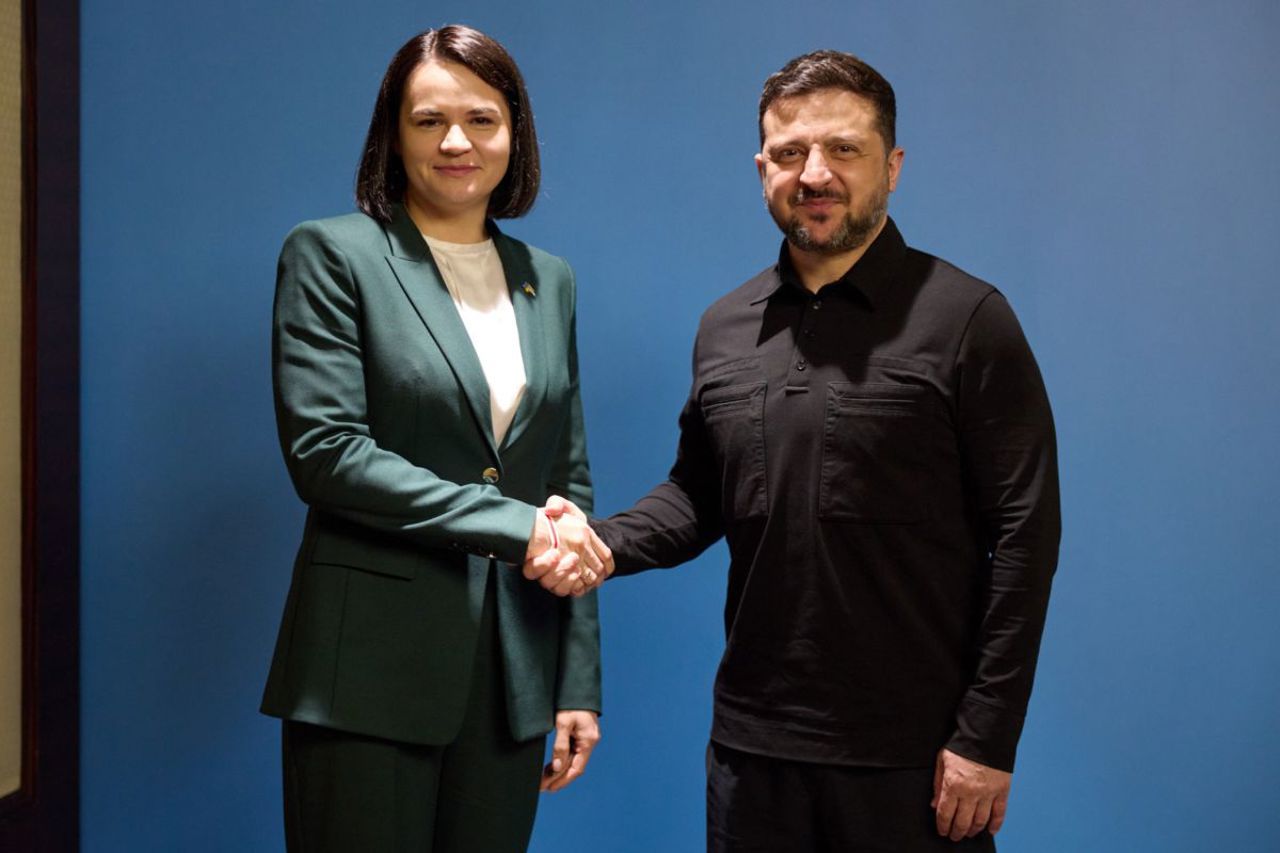 Зеленский встретился с Тихановской и посмеялся над Лукашенко