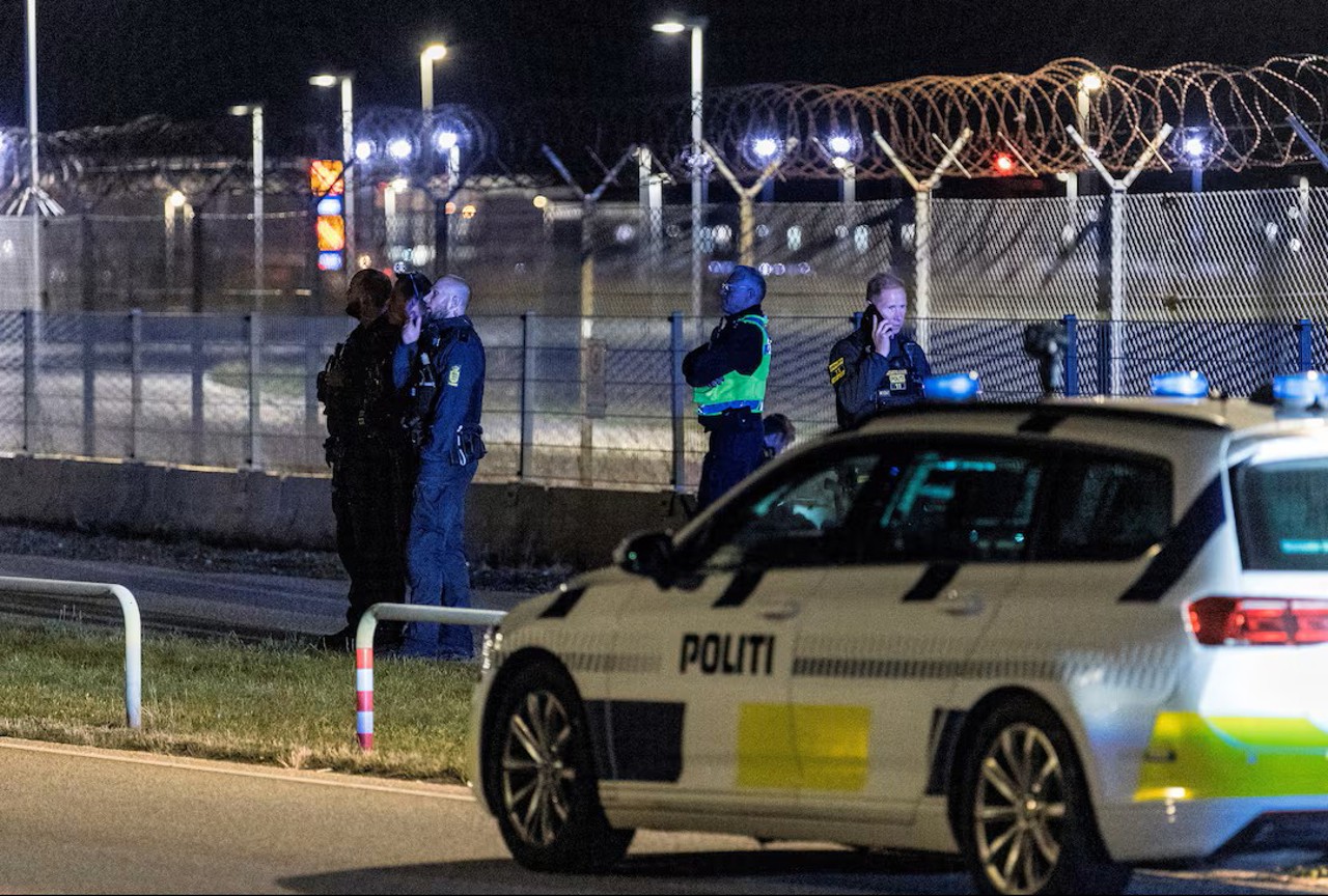 Zboruri blocate la Copenhaga: drone suspecte au paralizat cel mai mare aeroport din Danemarca