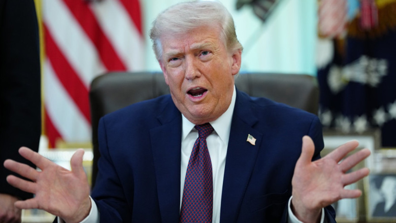 Blocadă navală asupra Iranului: Mesaj dur al lui Trump privind navele care încalcă restricțiile