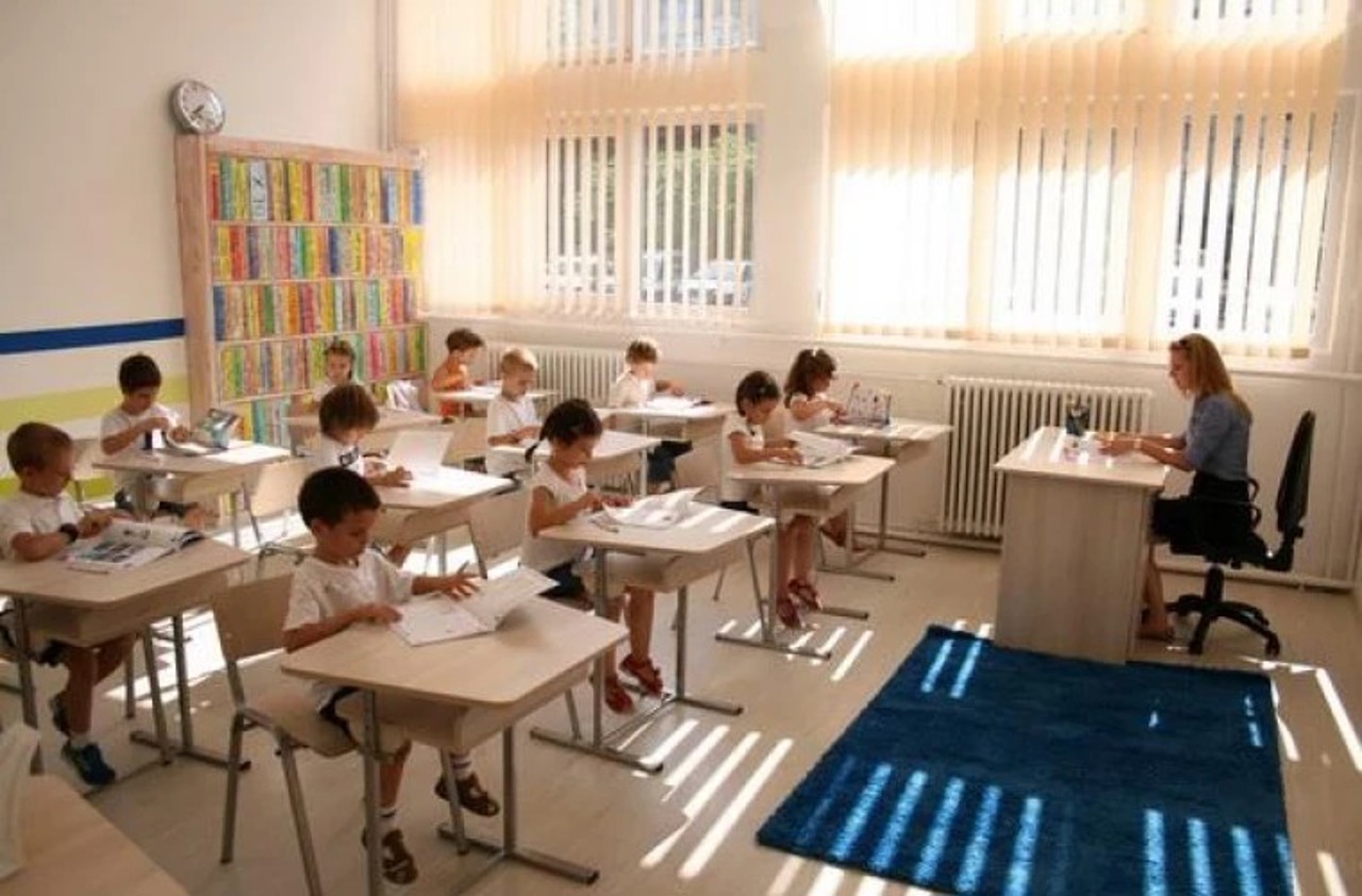 Fără „topuri”, dar cu transparență: Școlile private din R. Moldova, supuse unei evaluări externe