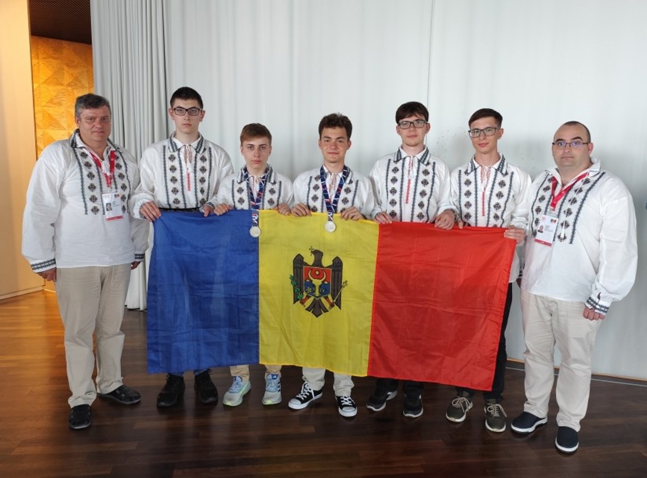 Moldova wins two medals and two honorable mentions at the International Physics Olympiad