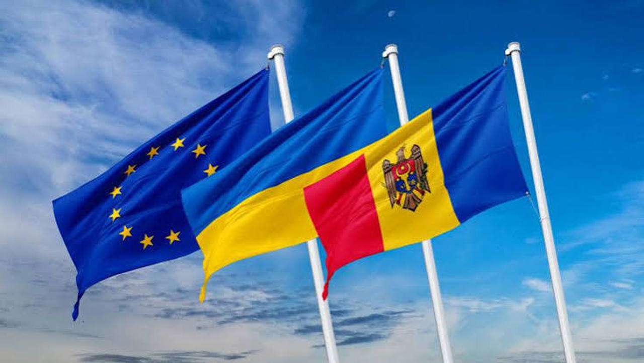 Aderarea la UE: Bruxelles-ul elimină sintagma „cât mai curând posibil” din concluziile privind Ucraina și Republica Moldova 