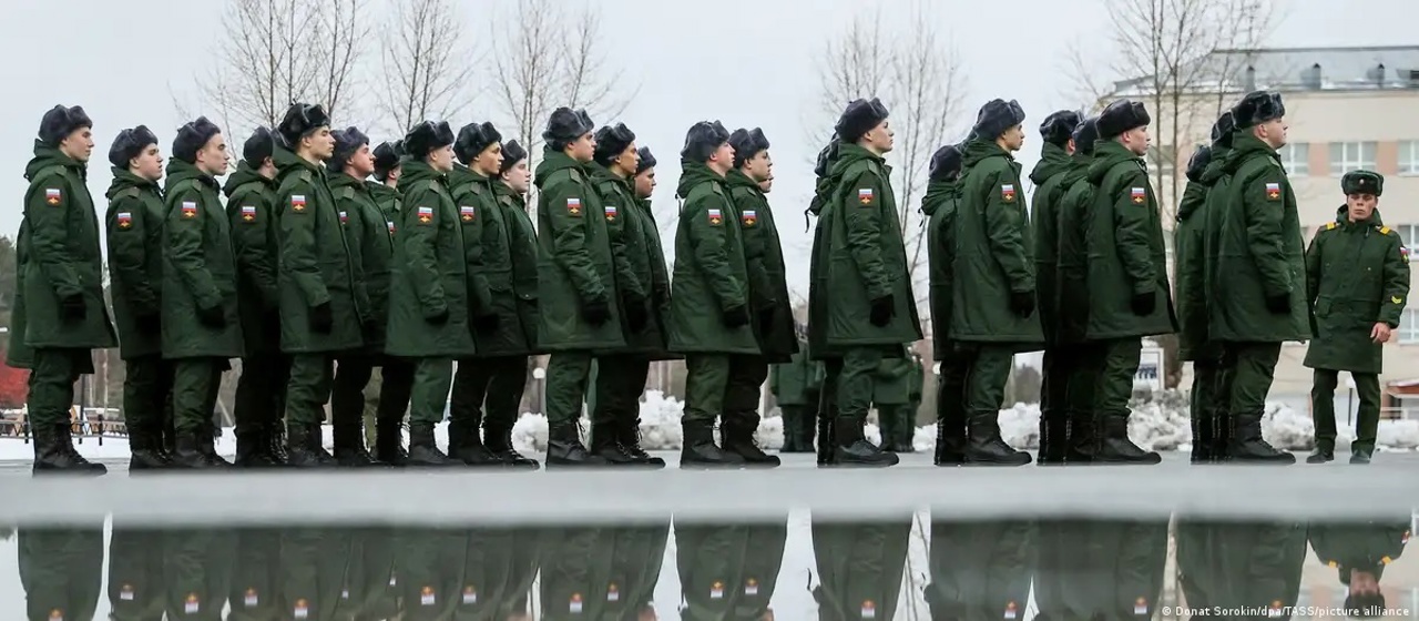Московское правительство повысило призывной возраст. В армию могут пойти еще 2 млн. россиян