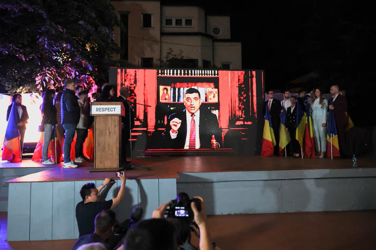 Reacții internaționale după primul tur al prezidențialelor din România. Candidatul AUR, felicitat de extrema dreaptă din Europa