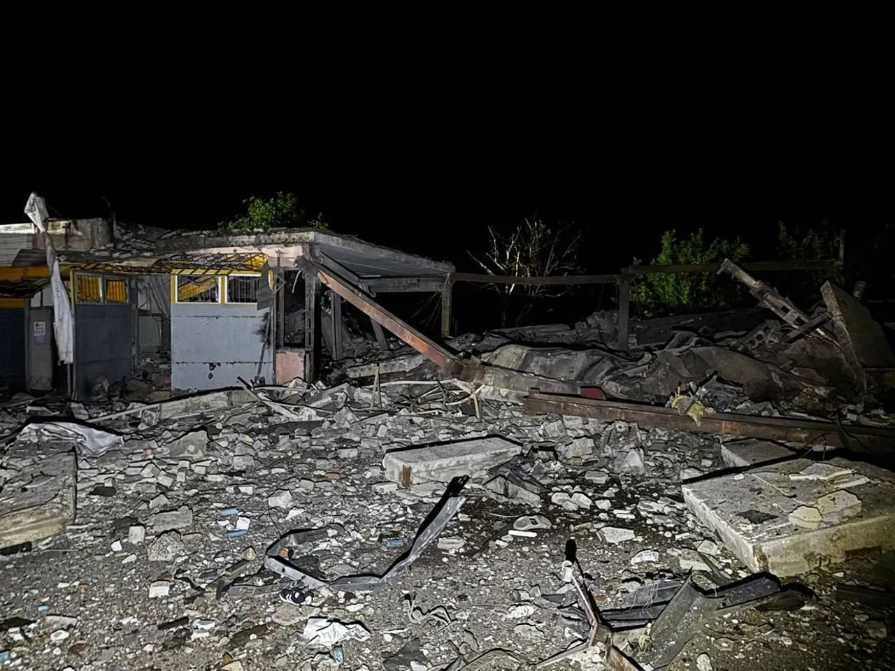 Atacuri în mai multe regiuni din Ucraina. Sunt cel puțin șase morți și 26 de răniți 