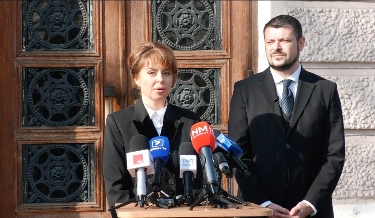 Irina Gutnic, Alexandru Bujorean