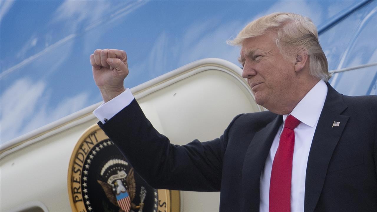 Trump pune din nou la îndoială clauza de apărare colectivă a NATO