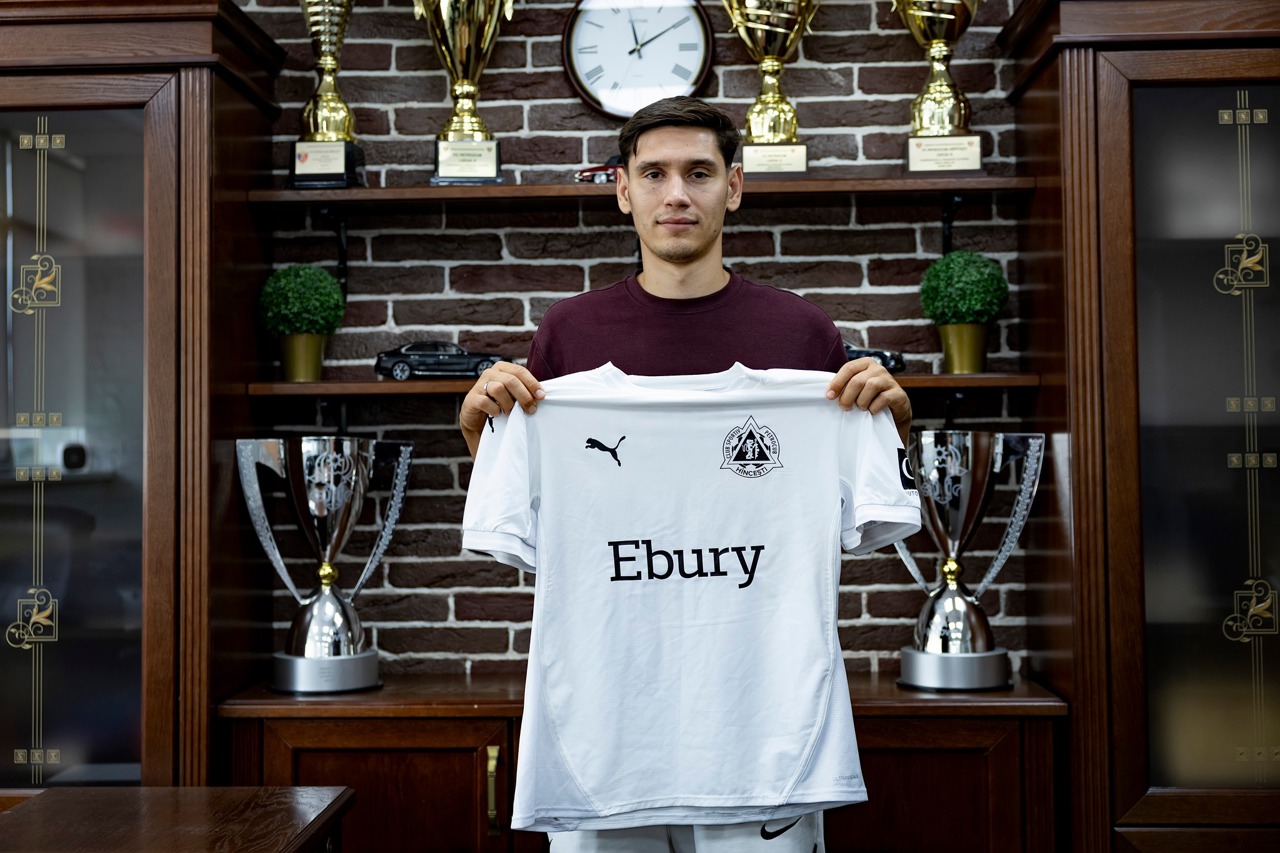 Maxim Cojocaru, fotbalistul echipei naționale de fotbal a Republicii Moldova, a revenit la Petrocub Hâncești