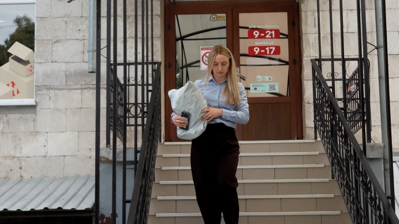 Moldova delays VAT on international retail parcels to Nov. 1
