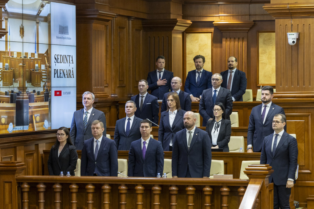Vot în Parlament | Guvernul Tofan, în fața deputaților pentru învestire