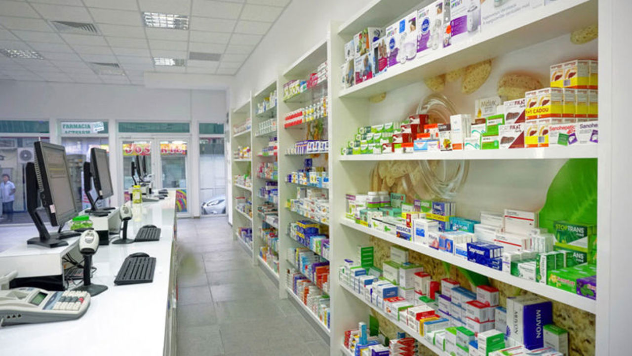 În satele fără farmacie vor fi deschise puncte mobile și automate. Ministru: „Sporim accesul la medicamente”