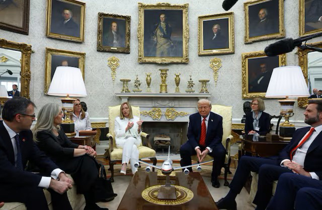 Corespondență Dan Alexe // Meloni s-a întors cu promisiuni de la Trump, însă acasă o așteaptă scepticismul