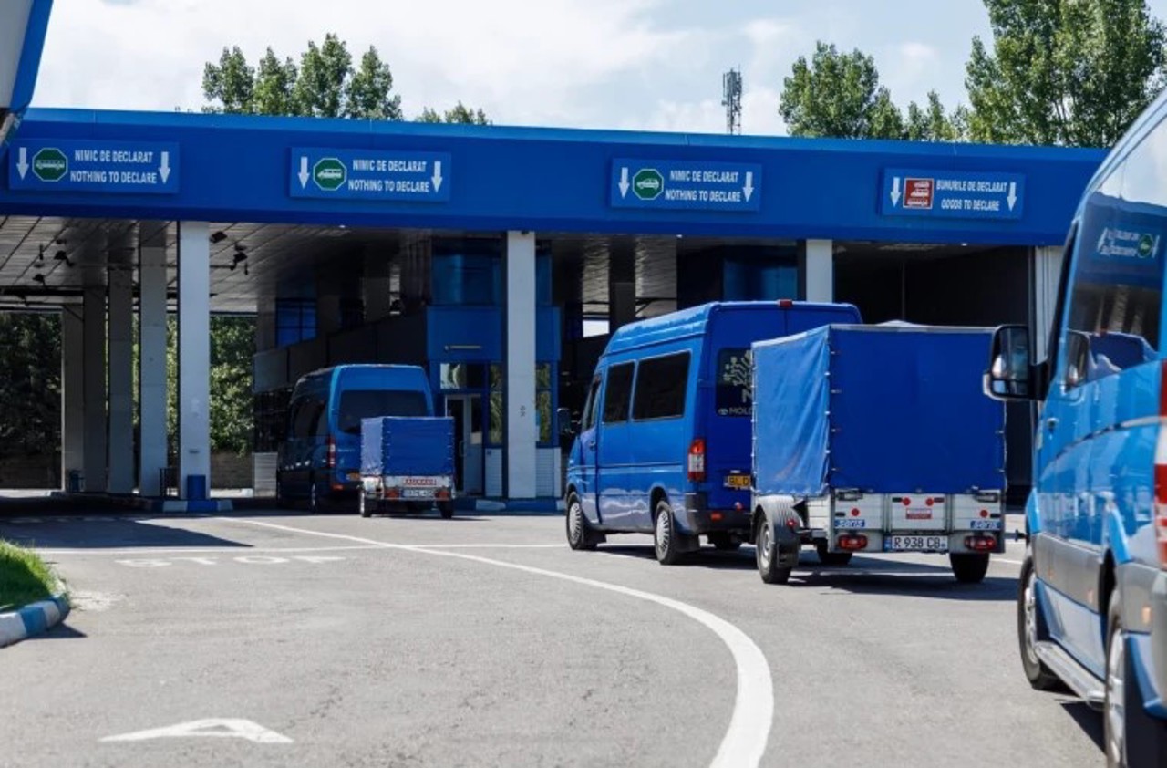 Heavy traffic at Leușeni customs: Travelers, urged to opt for other crossing points