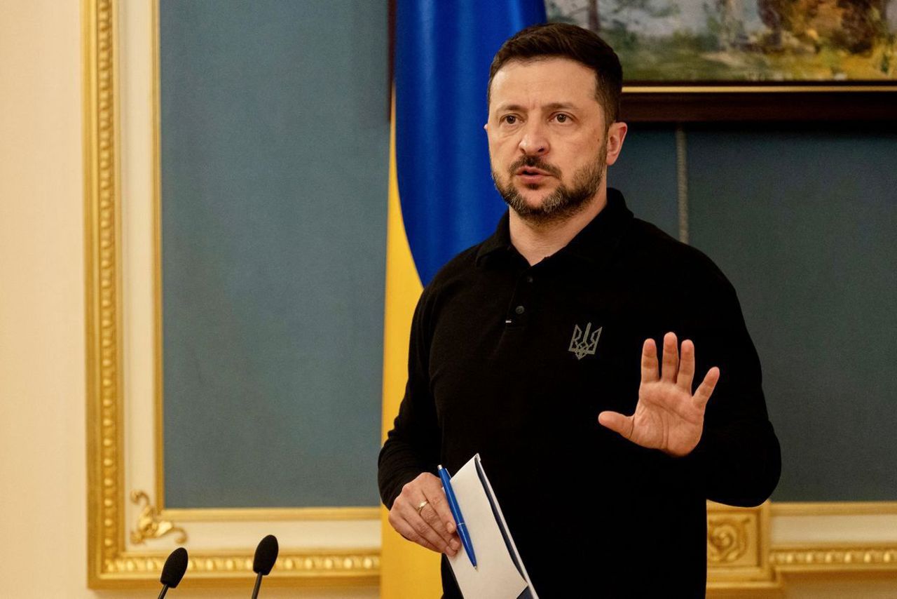 Zelenski îi avertizează pe liderii străini să nu participe la parada de 9 mai de la Moscova