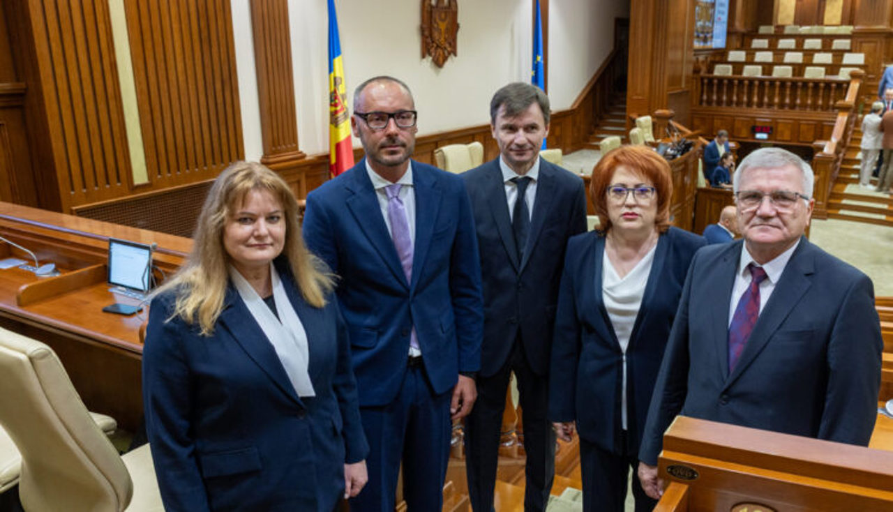 PROFIL // Curtea Constituțională are o nouă componență: cine sunt cei șase judecători cu mandate până în 2029 și 2031