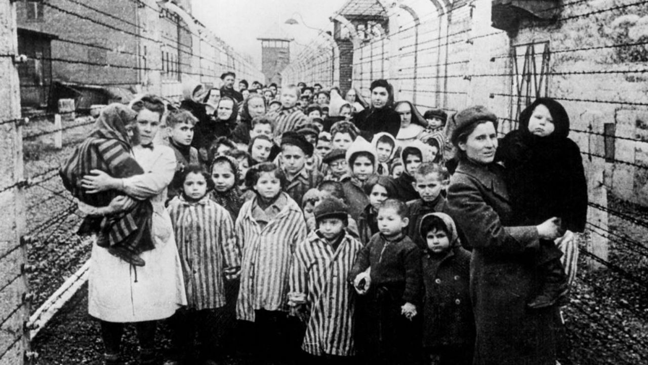 „Avem datoria să nu uităm”: Conducerea țării comemorează victimele deportărilor sovietice din 1941