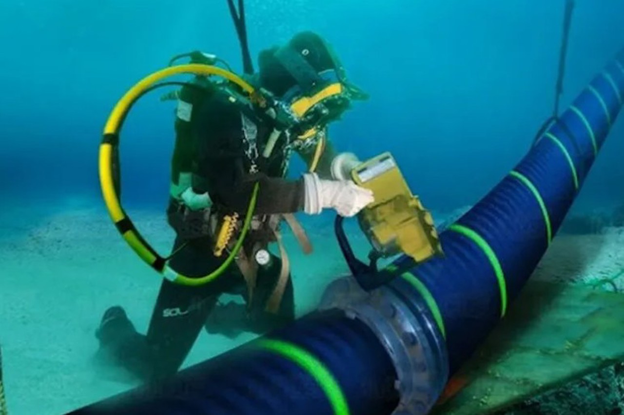 Meta to lay record transatlantic Petal internet cable 