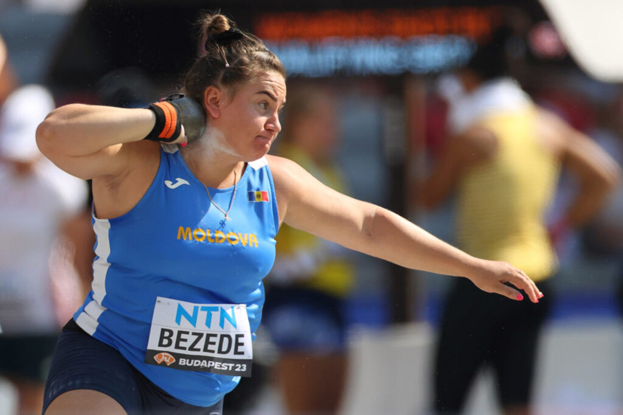 Atleta Dimitriana Bezede, din nou a devenit campioană a Republicii Moldova. Andrian Mardare, specializat în aruncarea suliței, a participat într-o altă probă