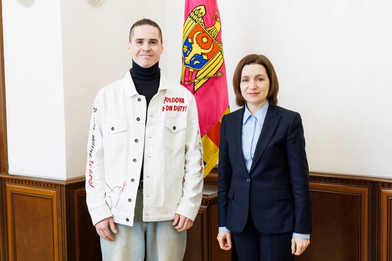 „Îi suntem alături și îi ținem pumnii”: Maia Sandu s-a întâlnit cu Satoshi înainte de plecarea acestuia la Eurovision 2026