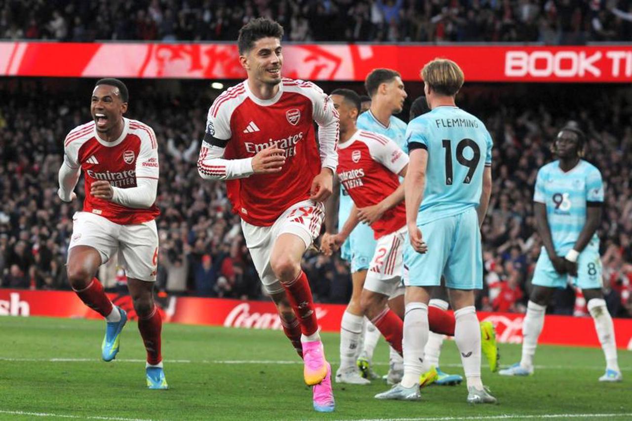 Arsenal Londra este tot mai aproape de titlu în Premier League! 