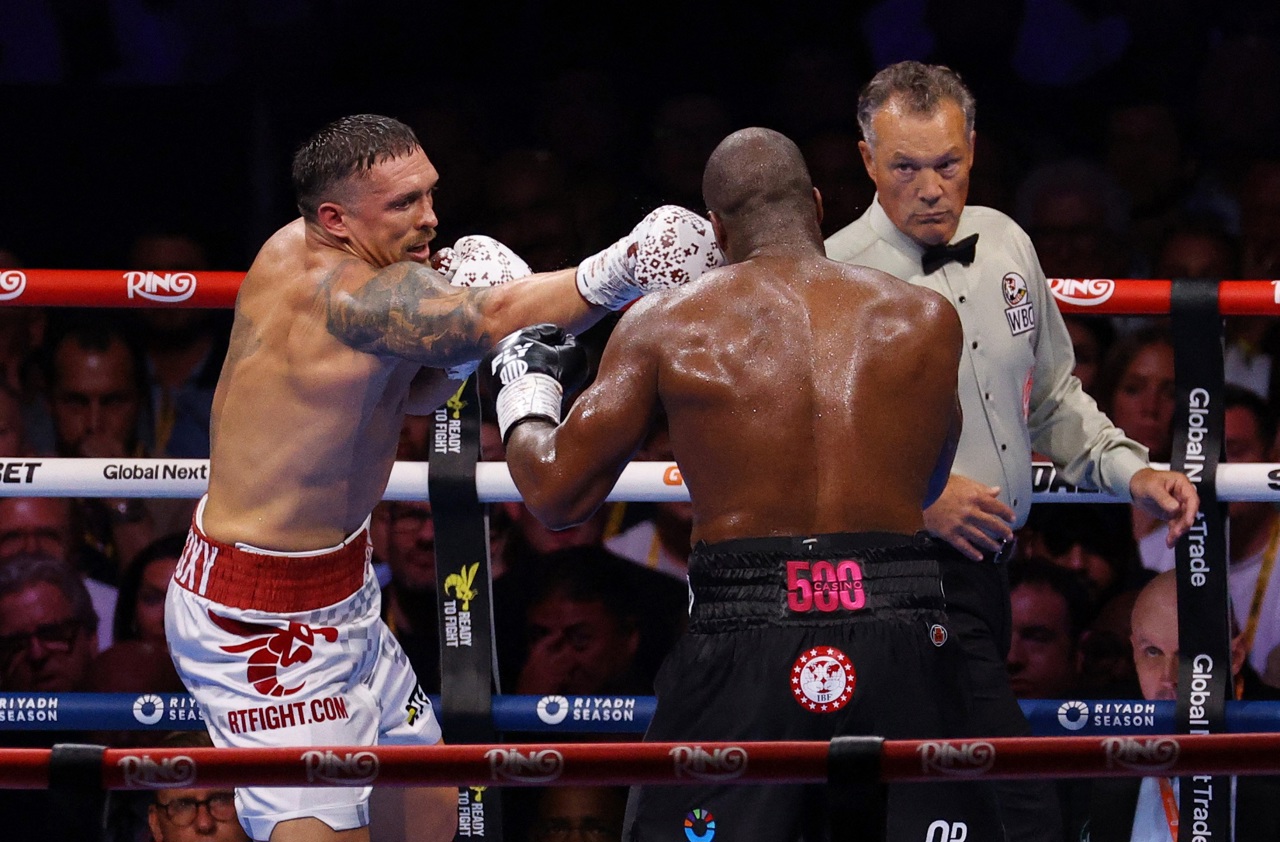 Victorie de senzație a boxerului ucrainean Oleksandr Usik