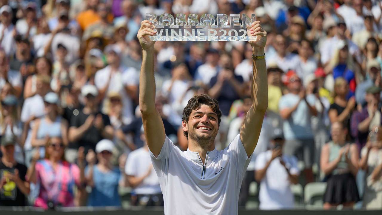 Taylor Fritz a triumfat la turneul de tenis de la Stuttgart: în finală americanul l-a învins pe Alexander Zverev din Germania 