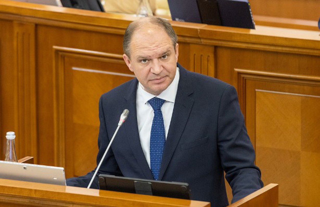 Mayor of Chisinau Ion Ceban resigned from Parliament