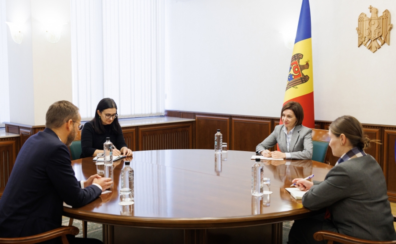 Maia Sandu a avut o întrevedere cu Ambasadorul UE la Chișinău, Jānis Mažeiks: Mizăm în continuare pe sprijinul și deschiderea țărilor UE în parcursul nostru democratic