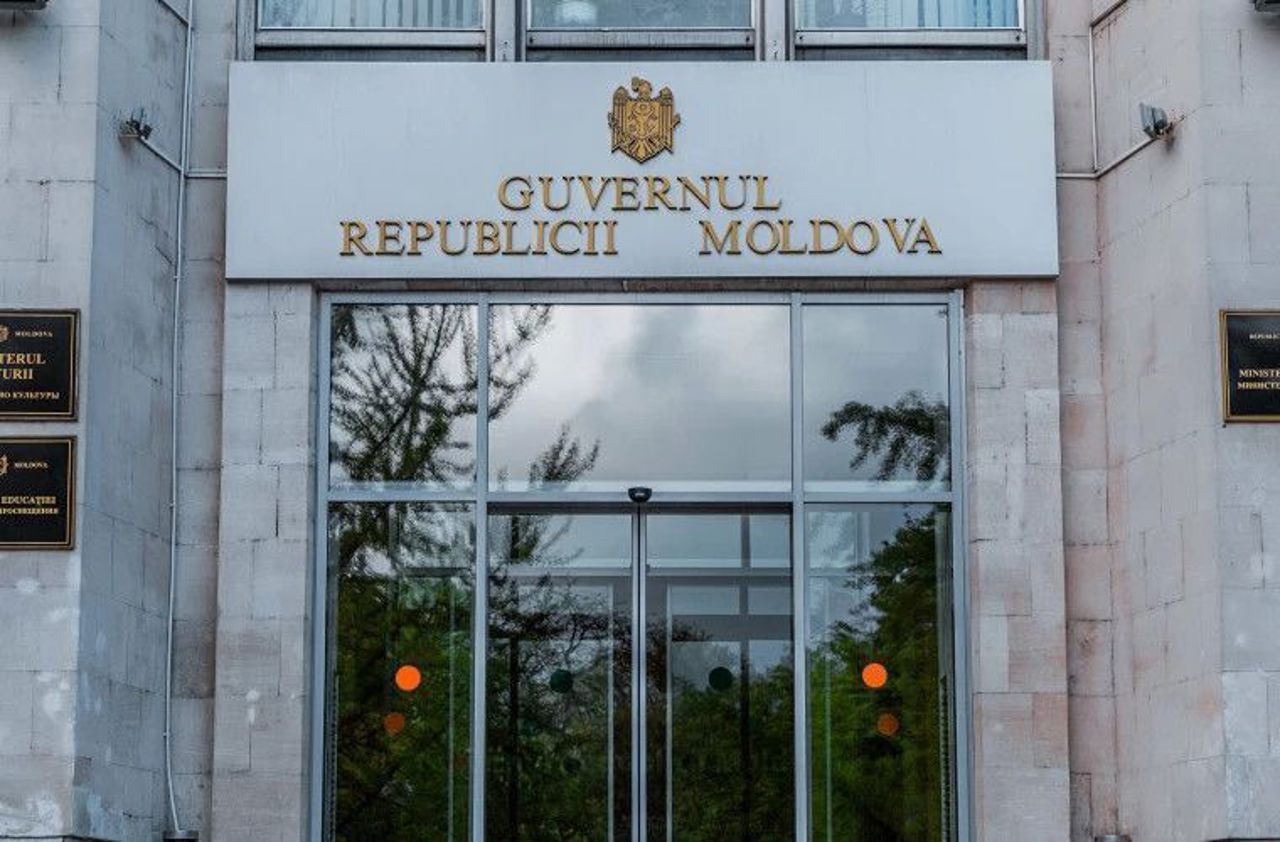 Government debunks a new fake: The legislation of the Republic of Moldova does not allow the sale of land to foreigners