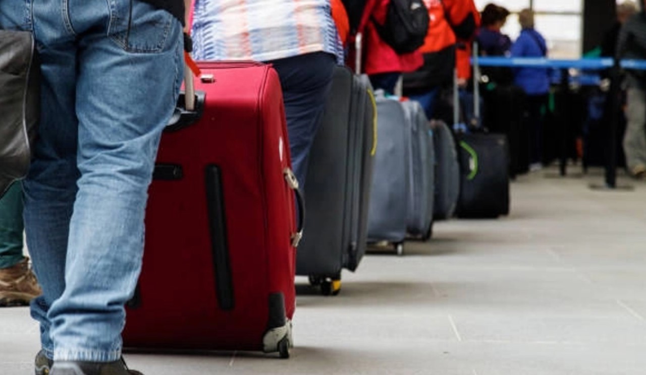 Ambasadele din Germania și Franța semnalează un număr crescut de refuzuri aplicat moldovenilor: „Fără viză nu înseamnă acces automat în UE”