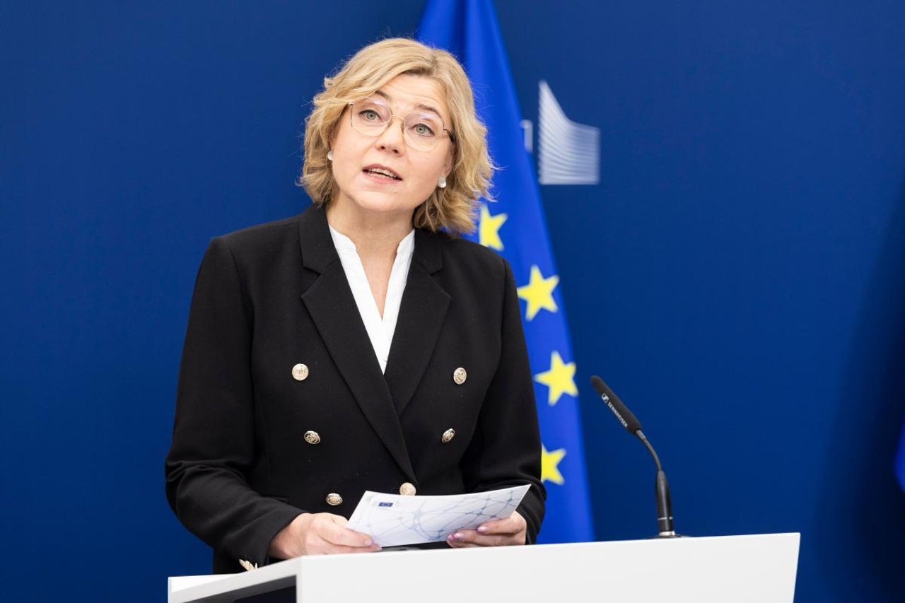 Comisia Europeană amendează platforma X cu 120 de milioane de euro pentru încălcarea Actului privind serviciile digitale: „Europa nu va permite eludarea legii”