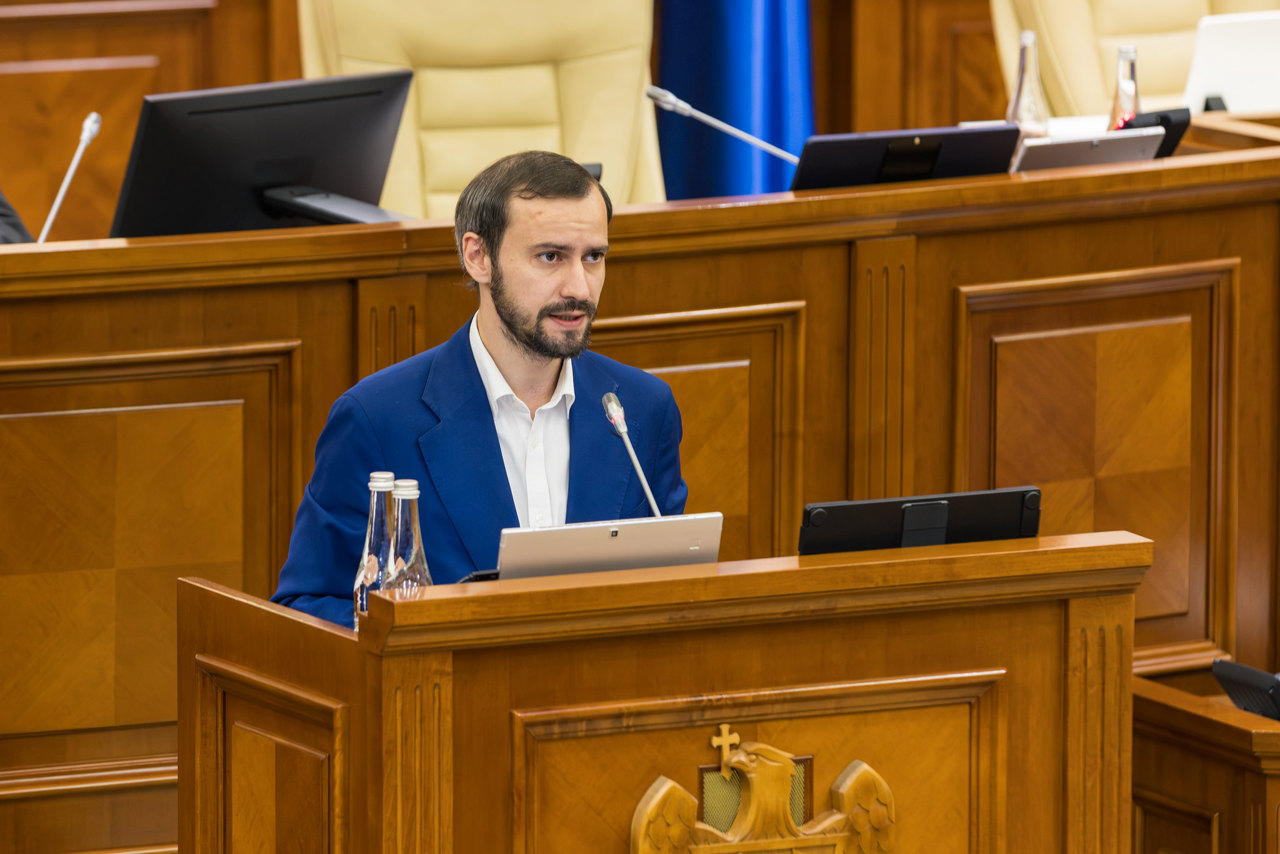 Moldova parliament extends probe into state enterprises over registry chaos 