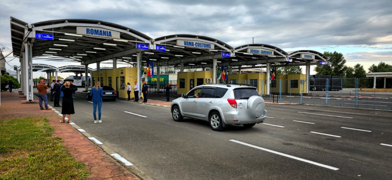 Moldova-Romania border: New joint control system aims to cut wait times