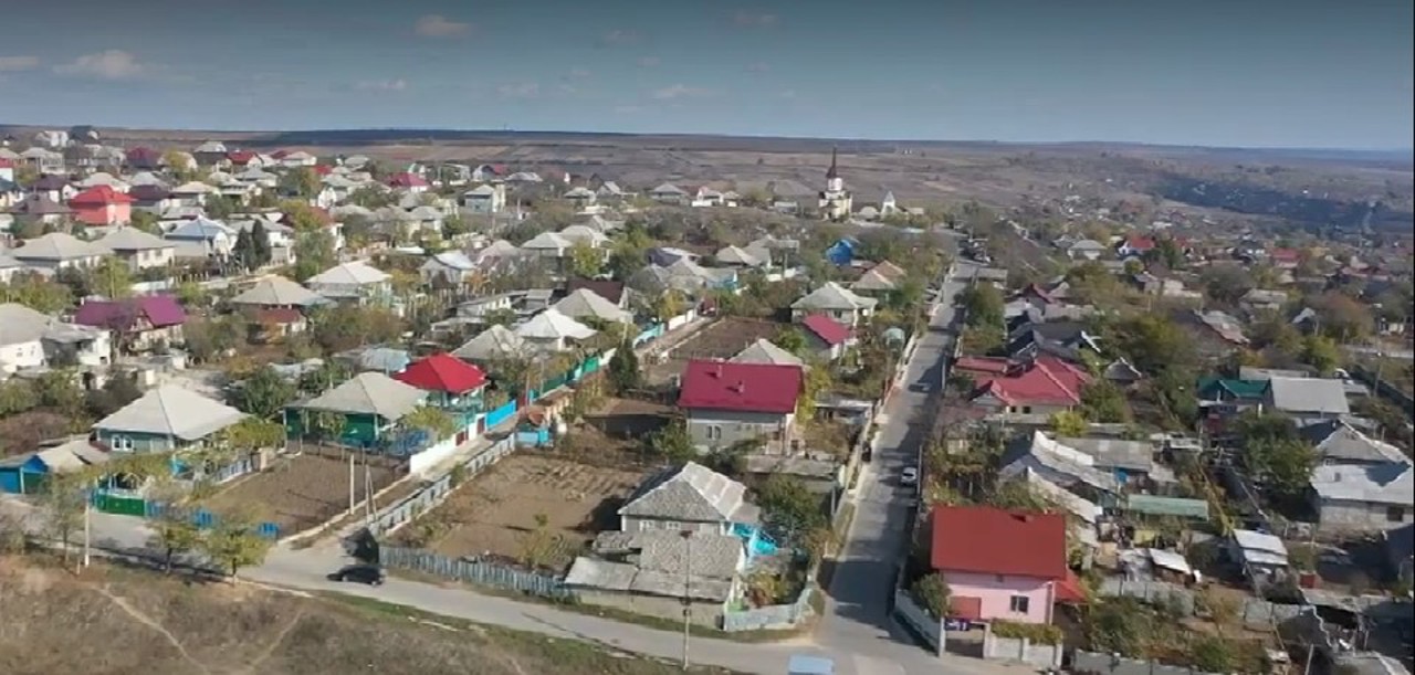 Добровольное слияние/ Руководство села Флорень подаст заявку в ЦИК на административный перевод в город Сынджера