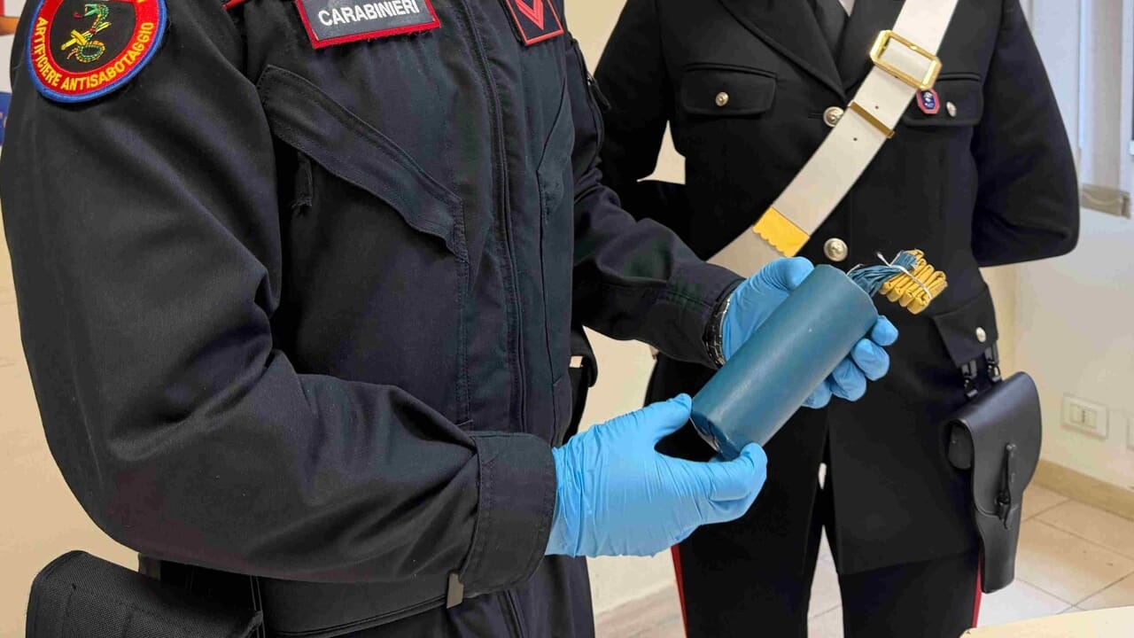 Detalii despre moldoveanul decedat la Roma, de Revelion: o petardă i-ar fi amputat mâna