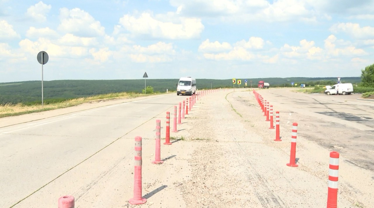 Drumul care leagă Chișinăul de Comrat va fi reparat capital în următorii trei ani: UE alocă circa 270 de milioane de euro 