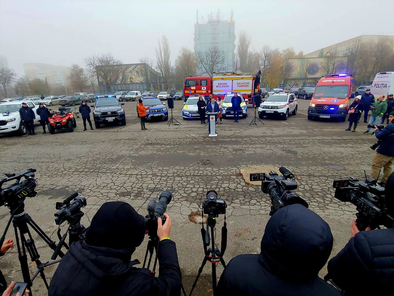 В Кишиневе стартовала кампания «Безопасность на дорогах». В ходе мероприятия были смоделированы некоторые рисковые ситуации
