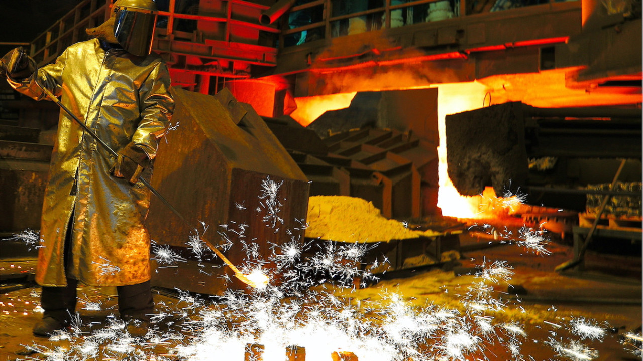 Russian metallurgy faces mass layoffs as sanctions bite