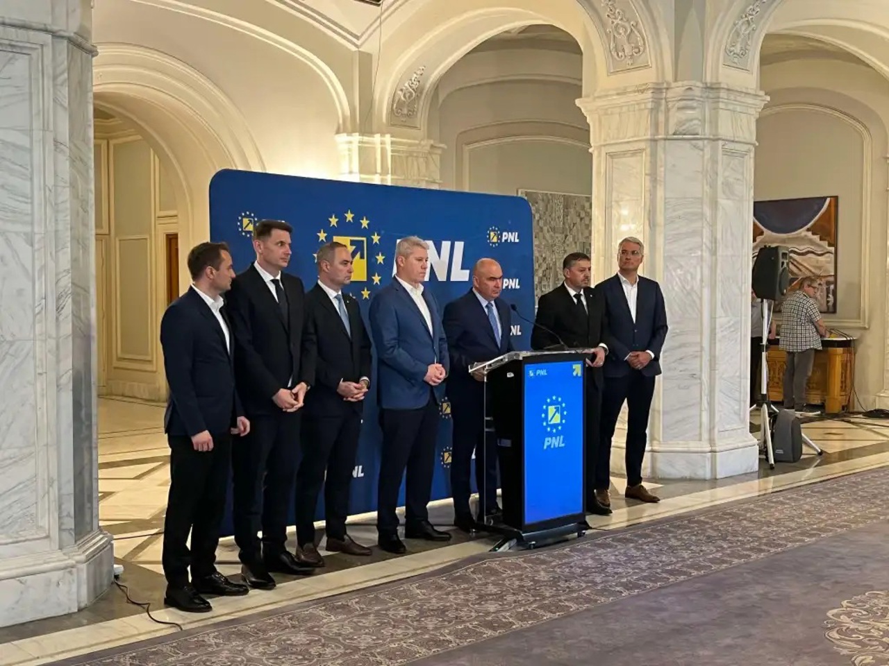 Negocierile privind constituirea noului Guvern al României sunt pe ultima sută de metri 