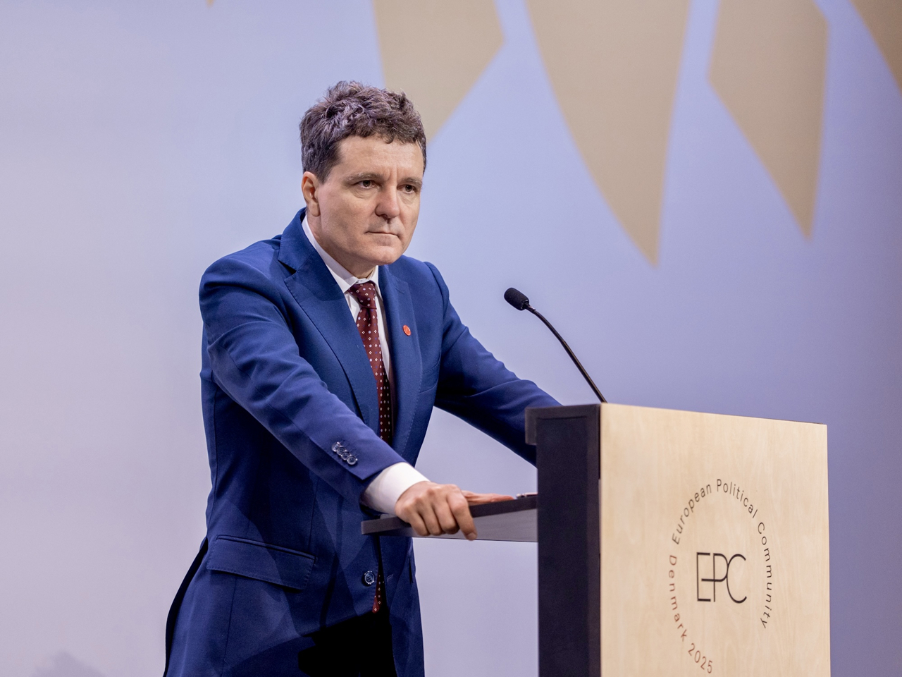 Drona căzută la Galați | Nicușor Dan nu exclude expulzarea ambasadorului rus în caz de noi incidente 
