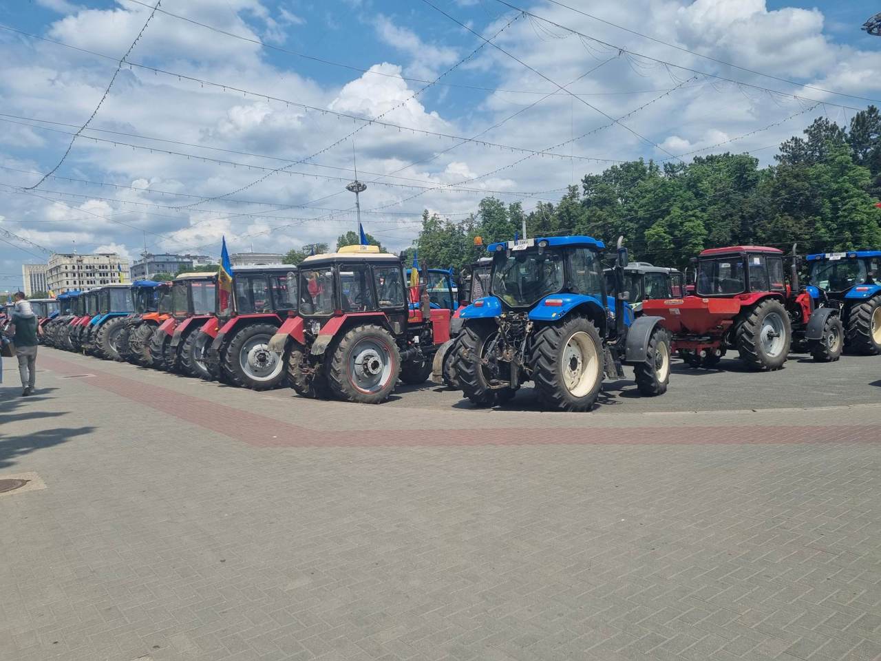 Agricultorii continuă să protesteze. Dorin Recean: Guvernul deja a oferit soluții imediate